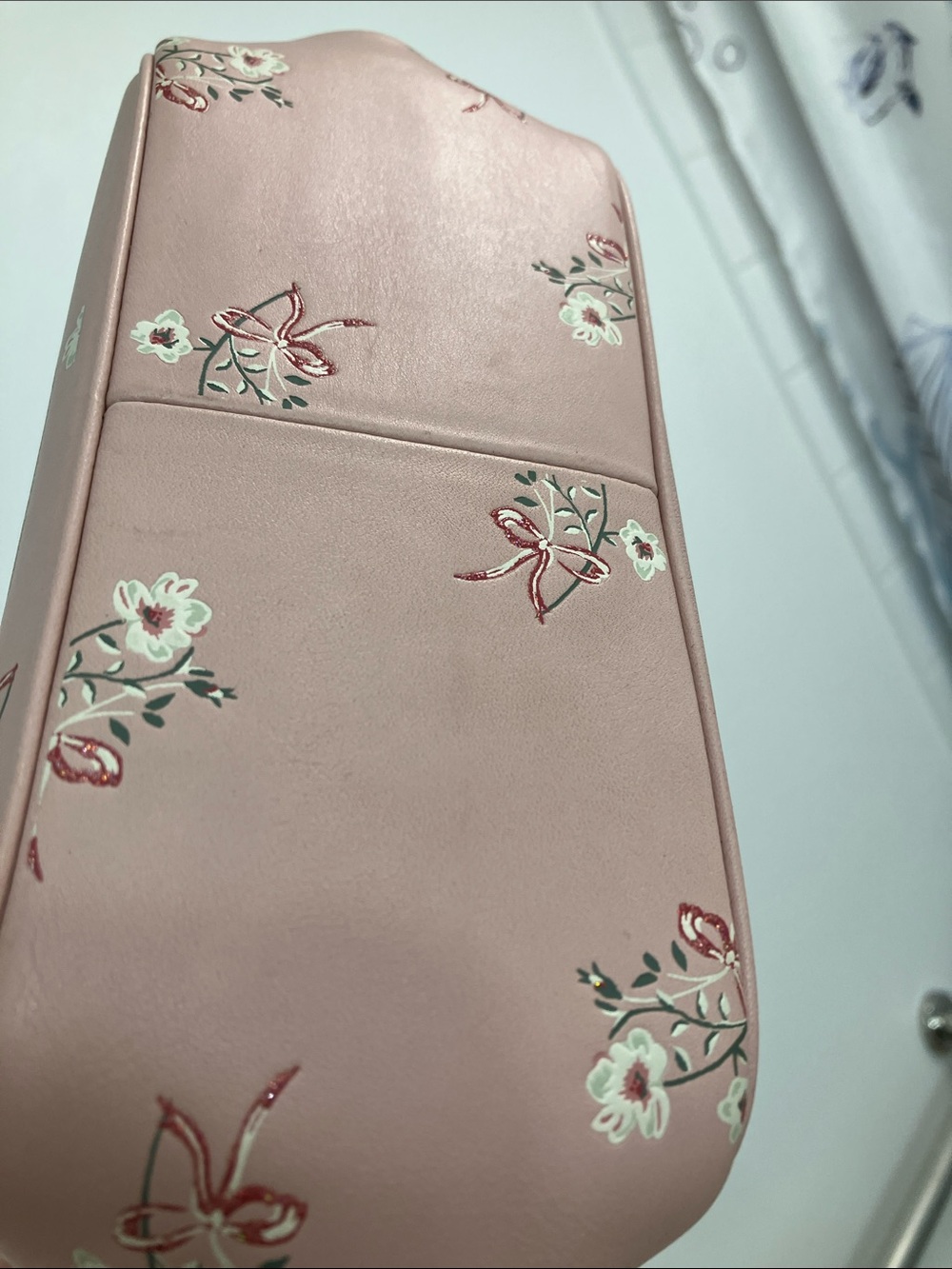 Coach Disney X Minnie Mouse Leather Kisslock Bag 69179 - Picture 15 of 16
